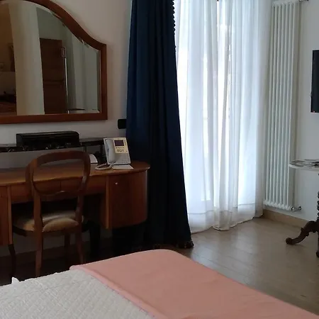 Flat Lynx Bed & Breakfast